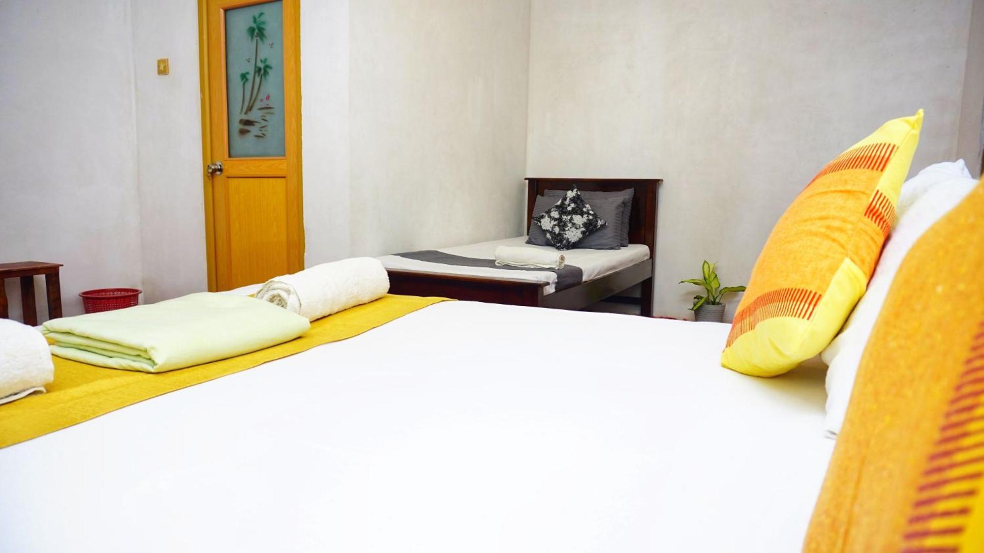 Lake Island Home Stay Dambulla Exteriör bild